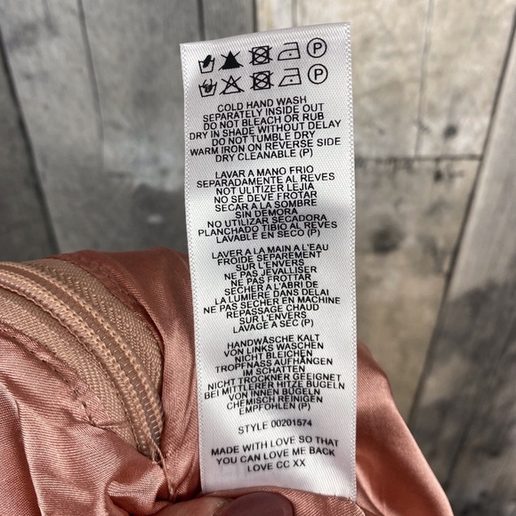 NWT City Chic Maxi Elegant Ruffle Dress in Elegant Floral Pink Size 18 Plus. - Picture 13 of 15